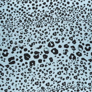Látka viskózová světle modrá leopard 100% viskóza 0,5m