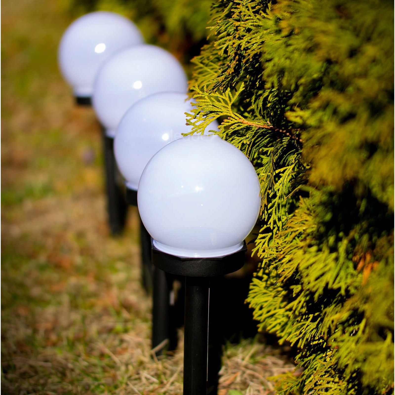 zahradní solární lampy LED 6ks koule 6000K megamix.shop