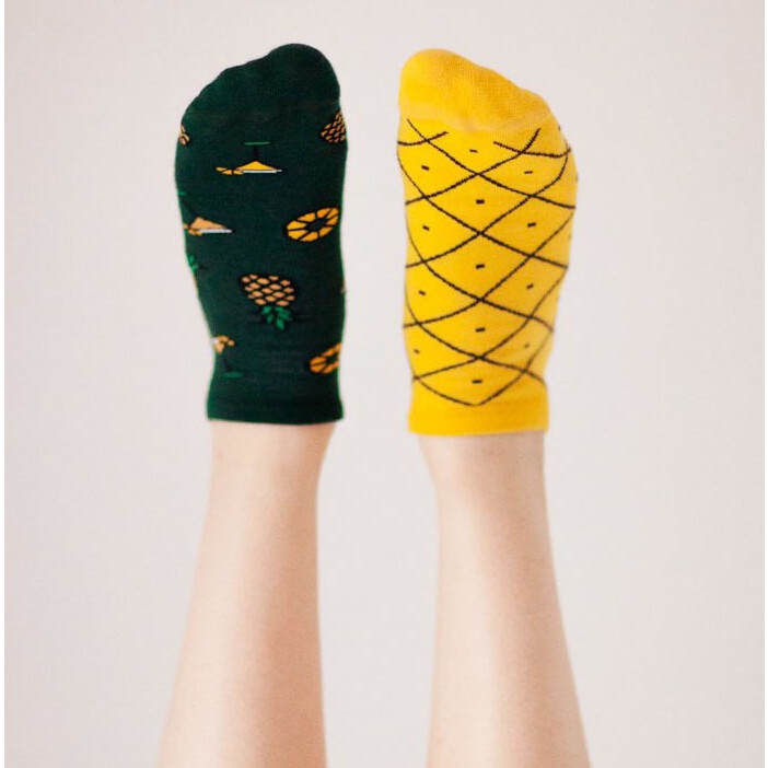Barevné ponožky PINEAPPLES ananas drink 43-46 nízké megamix.shop