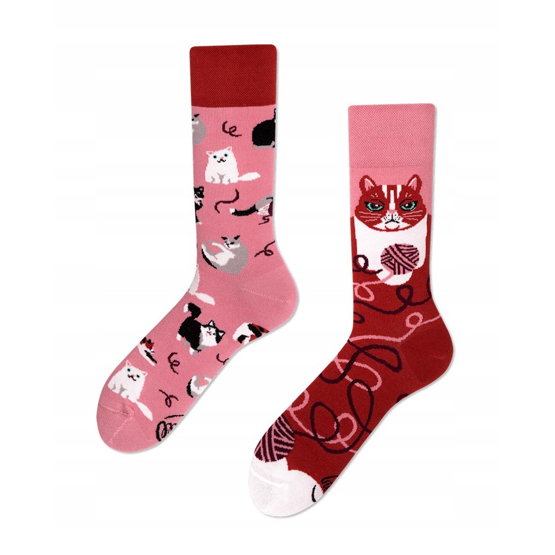Barevné ponožky PLAYFUL CAT kočky klubko vlny 39-42 megamix.shop